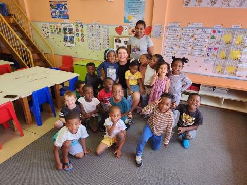 Freiwilligenprogramm für die städtische Kinderbetreuung