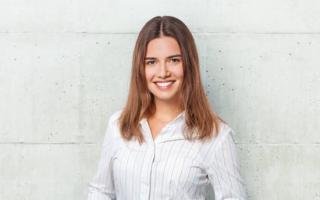   Grace Taylor, Age 32: