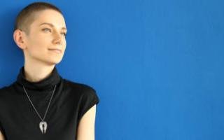 Aisha Khan , Age: 31