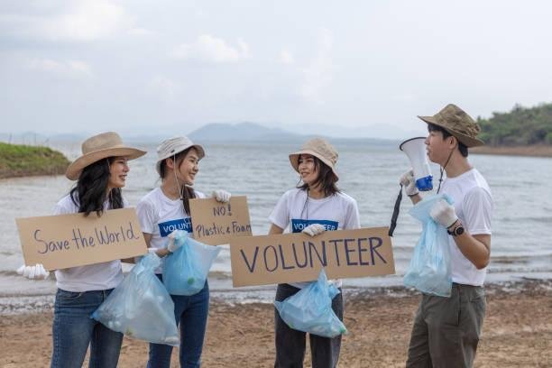 Volunteering Abroad: What You Need to Know Bef\ore You Go